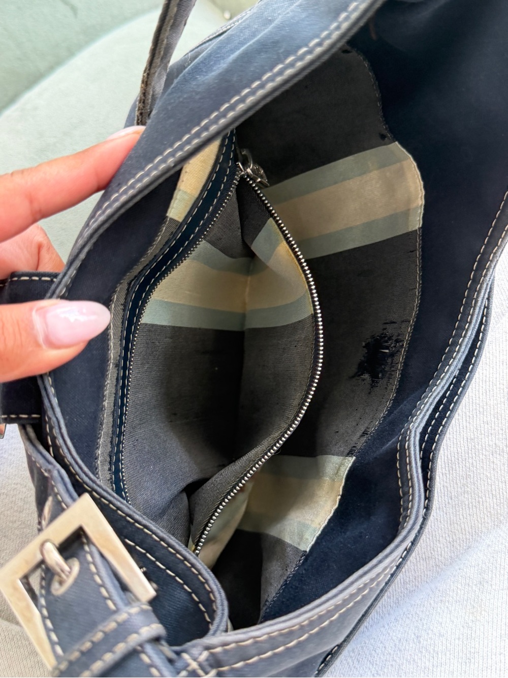 Fendi Mama Baguette Shoulder Bag - Picture 12 of 12